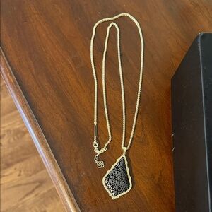 Kendra Scott Pendant Necklace
